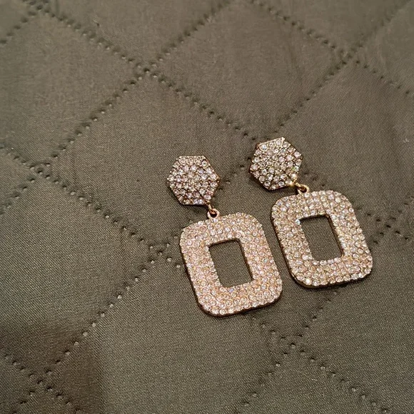 Gold/silver sparkly statement H&M earrings - Picture 2 of 2